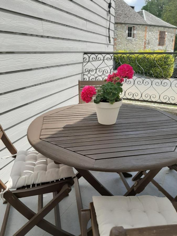 Maison De Campagne En Pierre Bleue-Wifi Et Parking Bousignies-sur-Roc 外观 照片